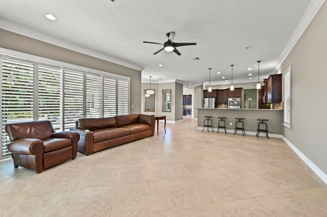 7735 Eden Ridge Way, Palm Beach Gardens, FL 33412