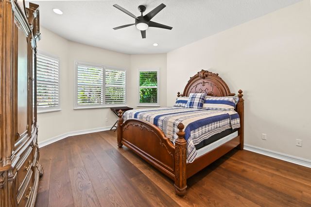 7735 Eden Ridge Way, Palm Beach Gardens, FL 33412