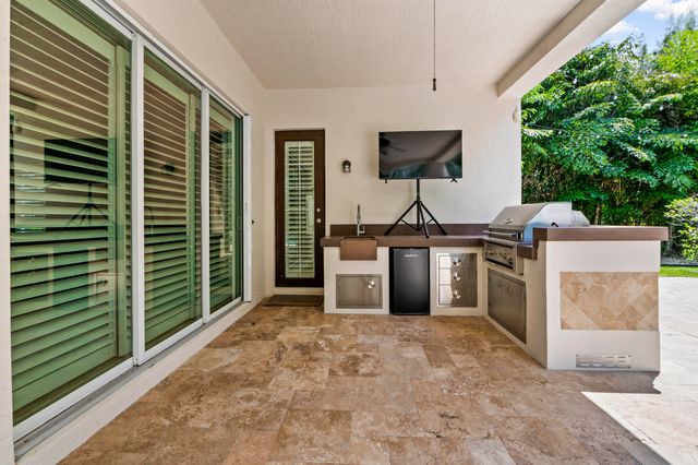 7735 Eden Ridge Way, Palm Beach Gardens, FL 33412