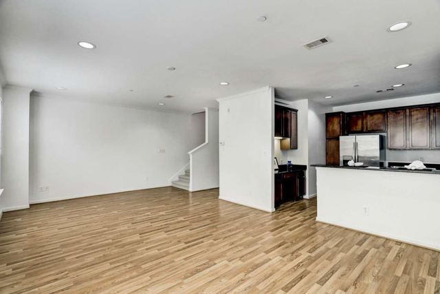 3001 Murworth Drive 302, Houston, TX 77025