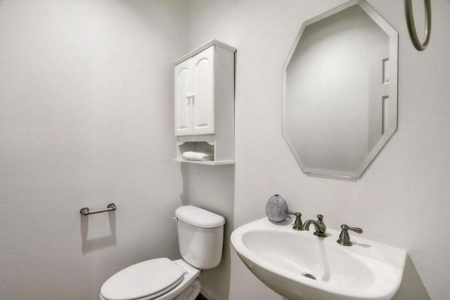 3001 Murworth Drive 302, Houston, TX 77025