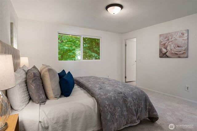 12913 NE 144th Place, Kirkland, WA 98034