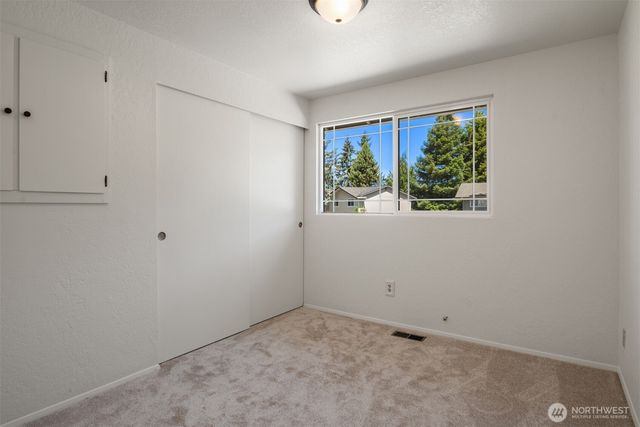 12913 NE 144th Place, Kirkland, WA 98034