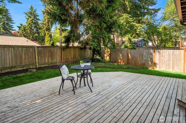 12913 NE 144th Place, Kirkland, WA 98034