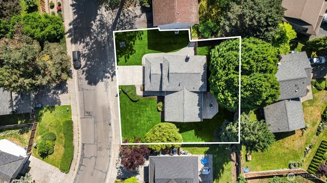 12913 NE 144th Place, Kirkland, WA 98034