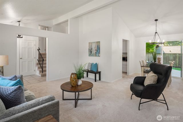 12913 NE 144th Place, Kirkland, WA 98034