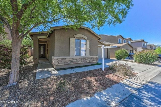 2477 E Meadow Land Drive, San Tan Valley, AZ 85140