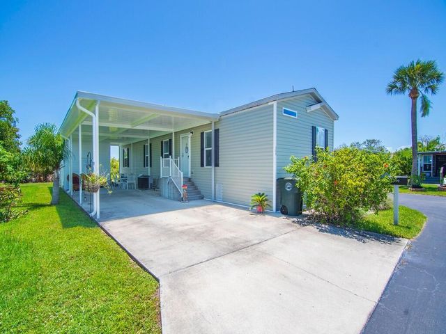 309 Mockingbird Avenue, Fort Pierce, FL 34982