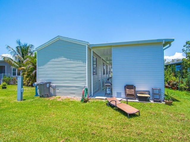 309 Mockingbird Avenue, Fort Pierce, FL 34982