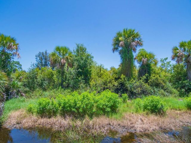 309 Mockingbird Avenue, Fort Pierce, FL 34982