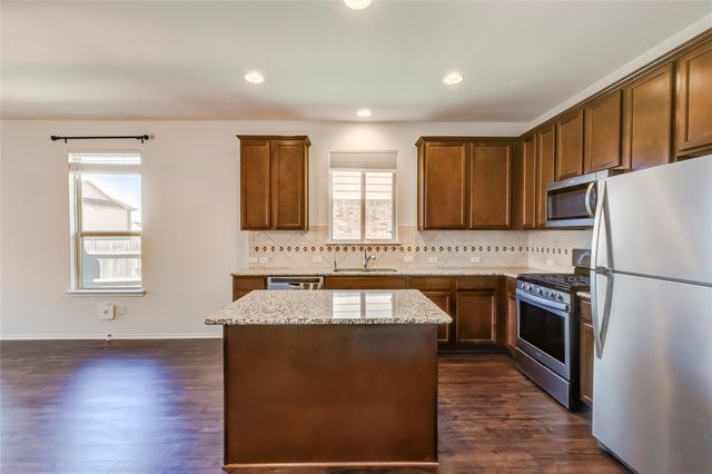 11617 Amber Stream LN, Manor, TX 78653