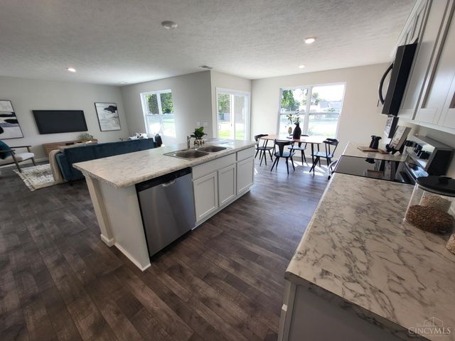 995 N South Street, Wilmington, OH 45177