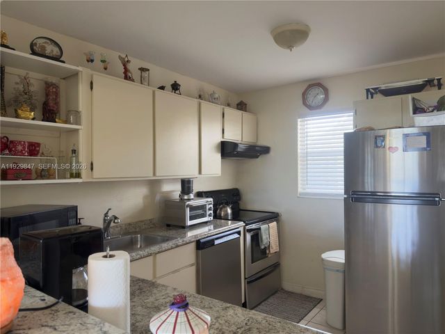 6890 Royal Palm Boulevard 208H, Margate, FL 33063