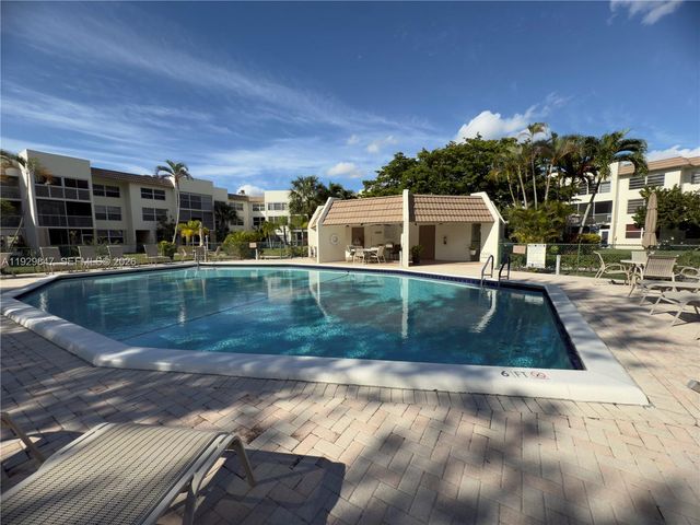 6890 Royal Palm Boulevard 208H, Margate, FL 33063