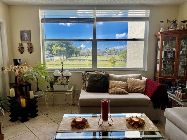 6890 Royal Palm Boulevard 208H, Margate, FL 33063