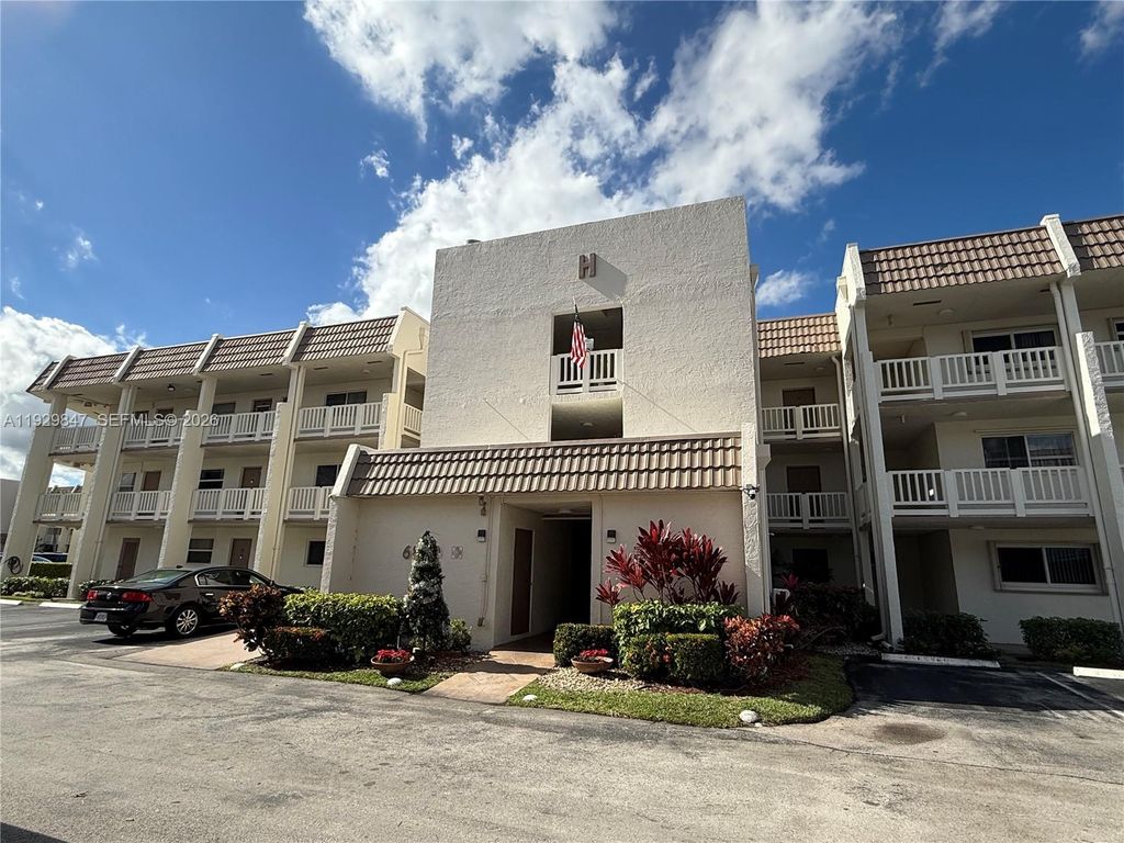 6890 Royal Palm Boulevard 208H, Margate, FL 33063