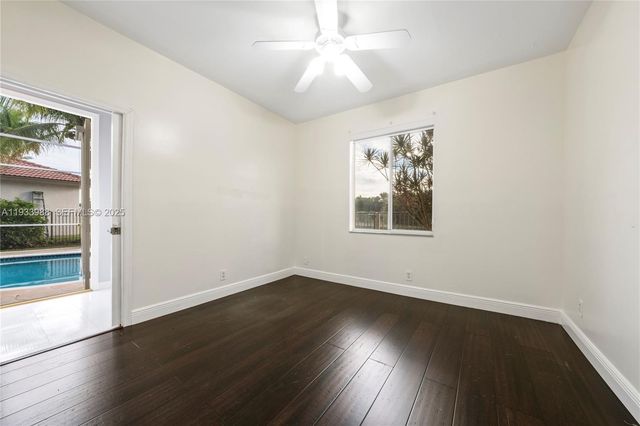 2893 Oakbrook Dr, Weston, FL 33332