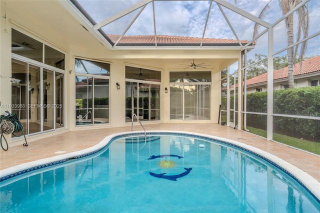 2893 Oakbrook Dr, Weston, FL 33332