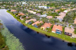 2893 Oakbrook Dr, Weston, FL 33332