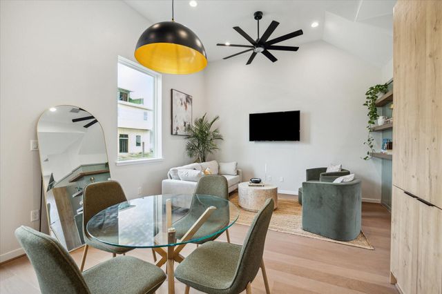 3902 Zina Way, Houston, TX 77018