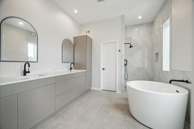 3902 Zina Way, Houston, TX 77018