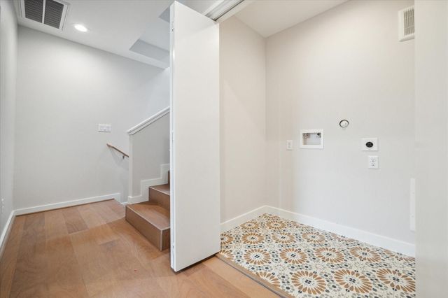 3902 Zina Way, Houston, TX 77018