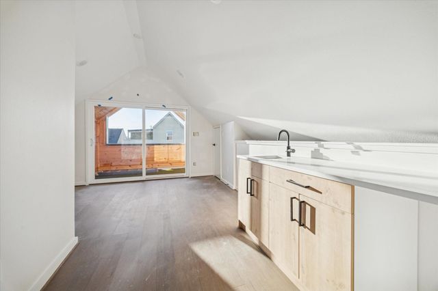 3902 Zina Way, Houston, TX 77018