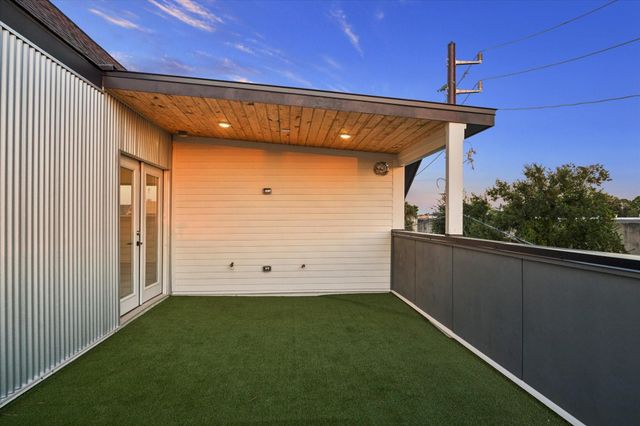 3902 Zina Way, Houston, TX 77018