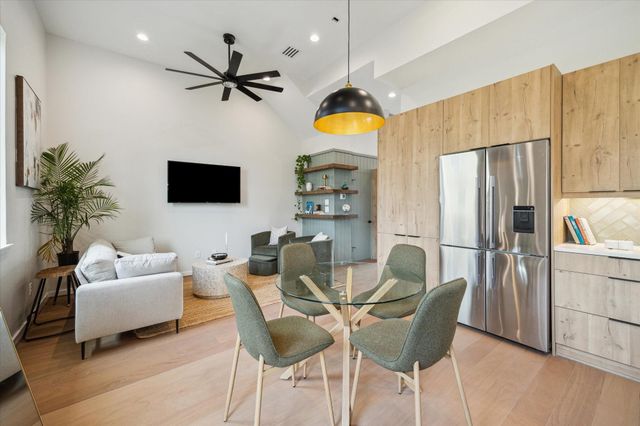 3902 Zina Way, Houston, TX 77018