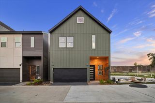 3902 Zina Way, Houston, TX 77018