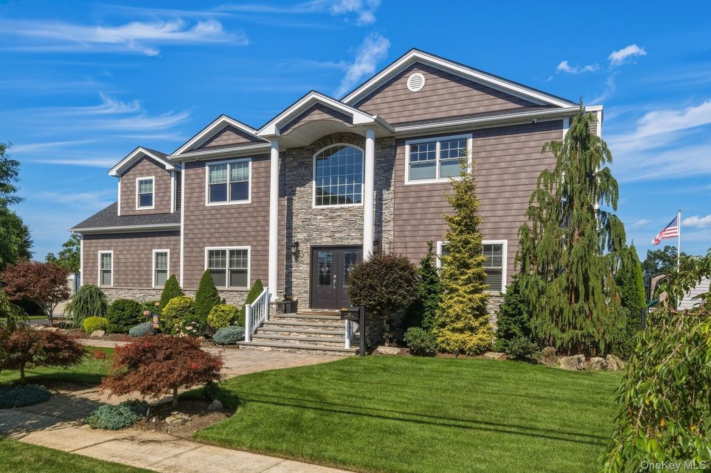 40 Highwater Avenue, Massapequa, NY 11758 — exterior