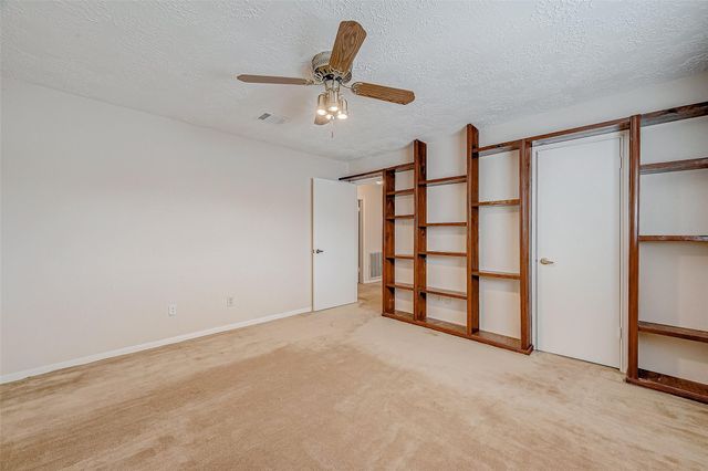 2906 Arrowhead Drive, Sugar Land, TX 77479