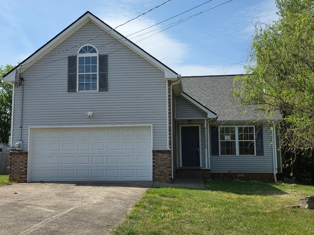 1288 Cheryl Ct, Clarksville, TN 37042