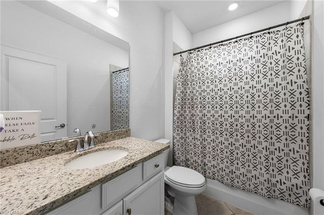 3257 Altimira DR, Fort Myers, FL 33905