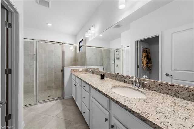 3257 Altimira DR, Fort Myers, FL 33905