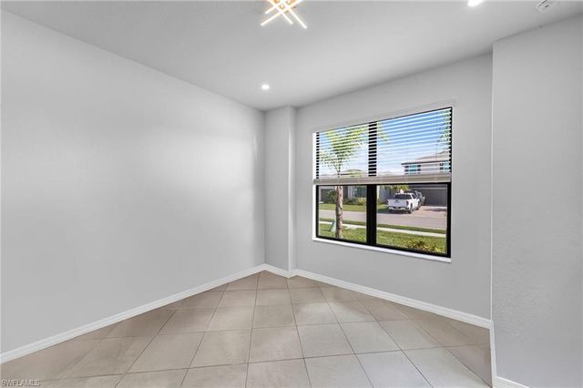 3257 Altimira DR, Fort Myers, FL 33905