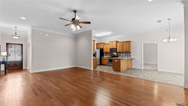 13618 Old Ivey, Northport, AL 35475