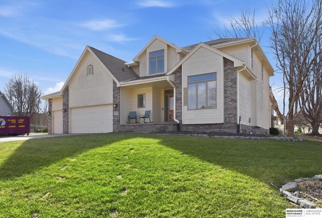 13507 Innis Circle, Bellevue, NE 68123