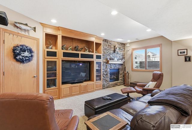 13507 Innis Circle, Bellevue, NE 68123