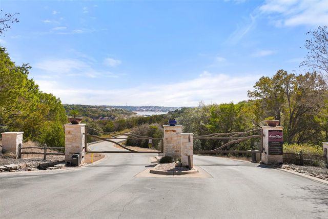 701 N Angel Light DR, Spicewood, TX 78669