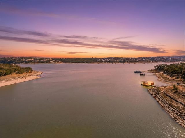 701 N Angel Light DR, Spicewood, TX 78669