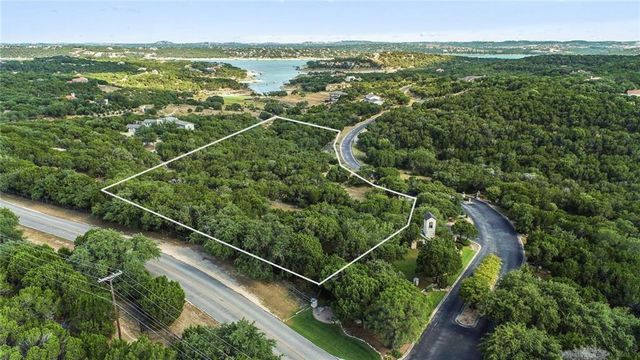 701 N Angel Light DR, Spicewood, TX 78669