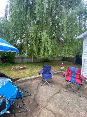 209 N Pine Street, Lake City, MI 49651