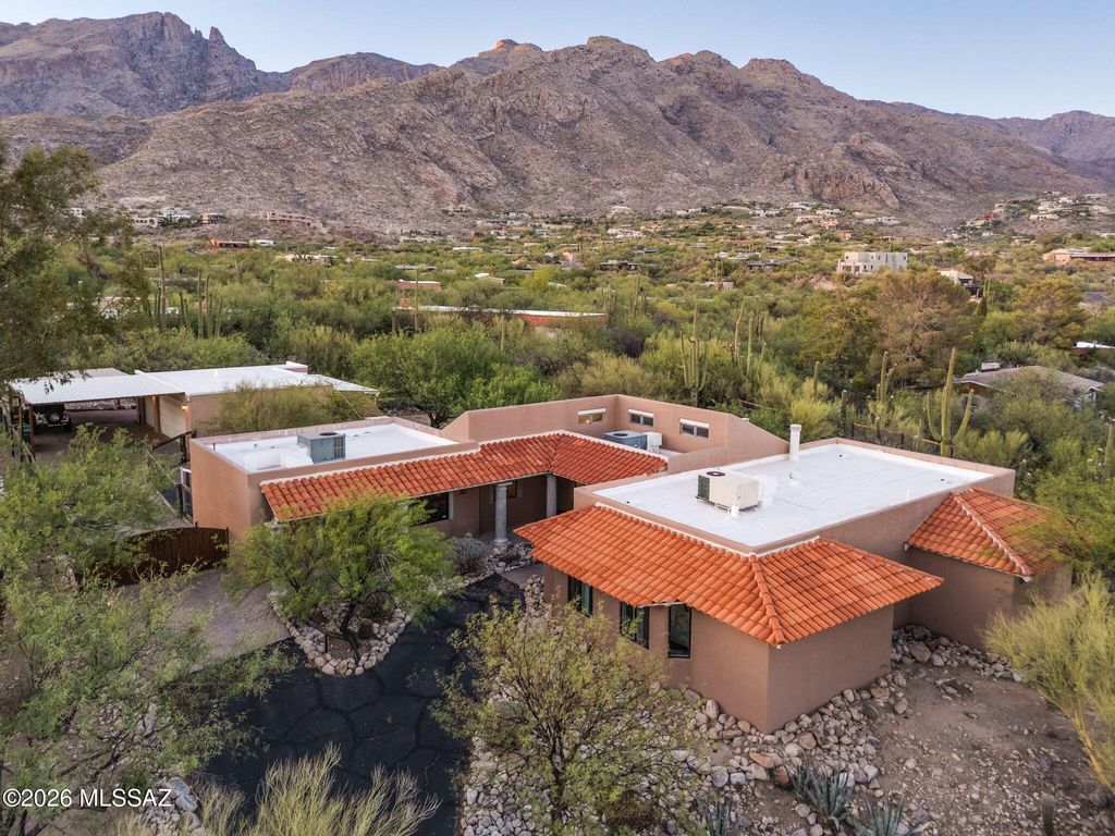 4311 E Placita Panuco, Tucson, AZ 85718