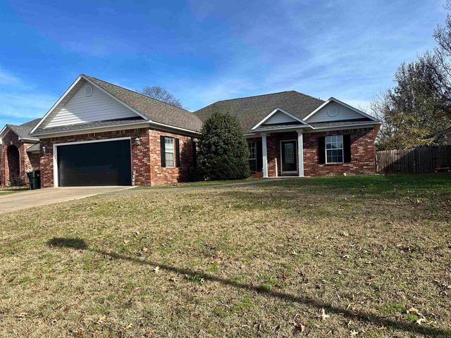 1140 Trillium, Conway, AR 72034