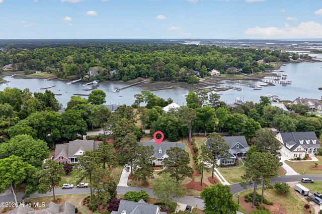 8900 Champion Hills Drive, Wilmington, NC 28411