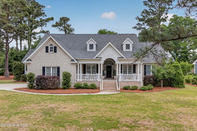 8900 Champion Hills Drive, Wilmington, NC 28411