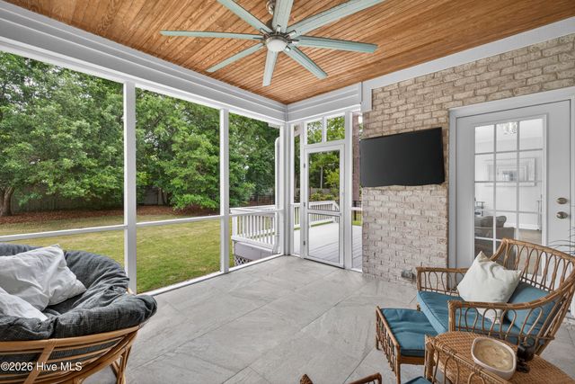 8900 Champion Hills Drive, Wilmington, NC 28411