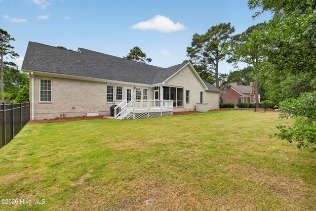 8900 Champion Hills Drive, Wilmington, NC 28411