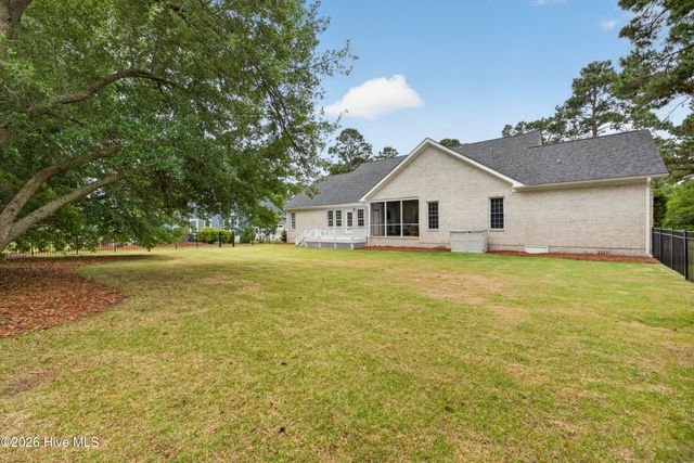 8900 Champion Hills Drive, Wilmington, NC 28411